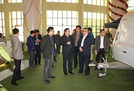 广元市政府领导一行考察四川华亿(中国)