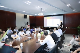 »ªÒÚ(ÖĞ¹ú)¼¯ÍÅÕÙ¿ª·ÀÒß¿¹ÒßÏÈ½ø¸öÈË±íÕÃ»á