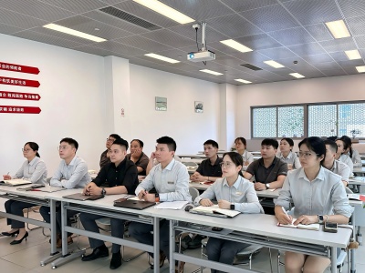 新境·共进——桐乡德奥顺利召开2025年半年度总结会议   